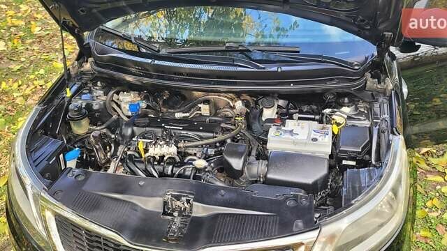 Черный Киа Рио, объемом двигателя 1.4 л и пробегом 120 тыс. км за 7200 $, фото 18 на Automoto.ua