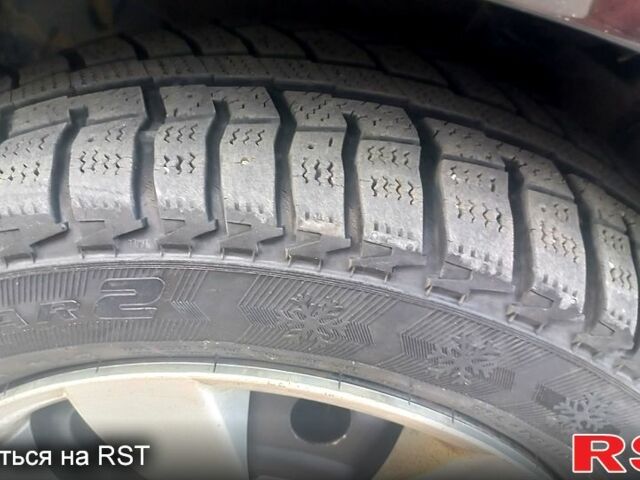 Черный Киа Рио, объемом двигателя 1.4 л и пробегом 49 тыс. км за 4800 $, фото 9 на Automoto.ua