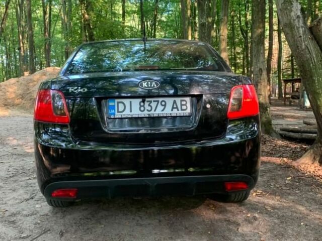 Черный Киа Рио, объемом двигателя 1.4 л и пробегом 270 тыс. км за 4499 $, фото 4 на Automoto.ua