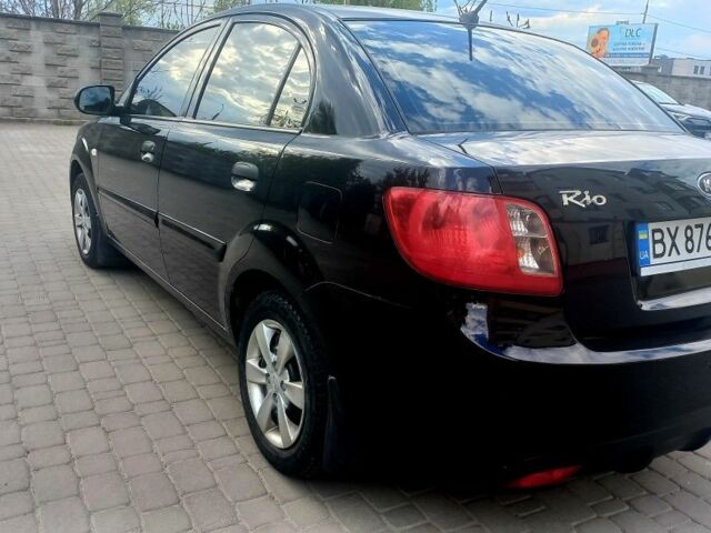 Черный Киа Рио, объемом двигателя 0 л и пробегом 49 тыс. км за 4800 $, фото 2 на Automoto.ua