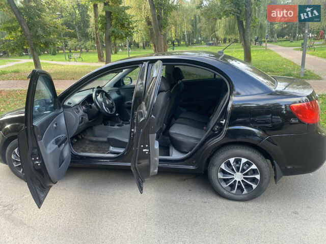 Черный Киа Рио, объемом двигателя 1.6 л и пробегом 125 тыс. км за 4950 $, фото 8 на Automoto.ua