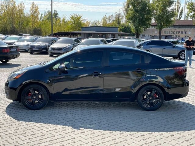 Черный Киа Рио, объемом двигателя 1.6 л и пробегом 220 тыс. км за 5500 $, фото 3 на Automoto.ua