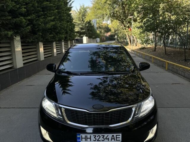 Киа Рио 2011 в Одессе на Automoto.ua Черный Киа Рио, объемом двигателя 1.4 л и пробегом 170 тыс. км за 6000 $, фото 2 на Automoto.ua