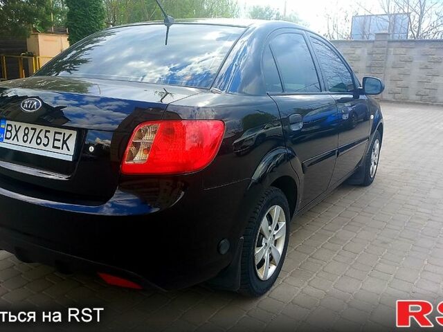 Черный Киа Рио, объемом двигателя 1.4 л и пробегом 49 тыс. км за 4800 $, фото 3 на Automoto.ua