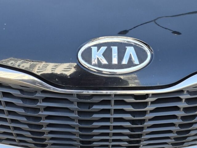 Черный Киа Рио, объемом двигателя 0 л и пробегом 362 тыс. км за 5500 $, фото 3 на Automoto.ua