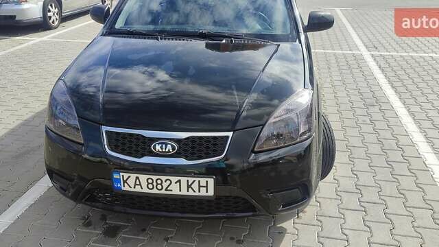 Черный Киа Рио, объемом двигателя 1.4 л и пробегом 224 тыс. км за 4600 $, фото 8 на Automoto.ua