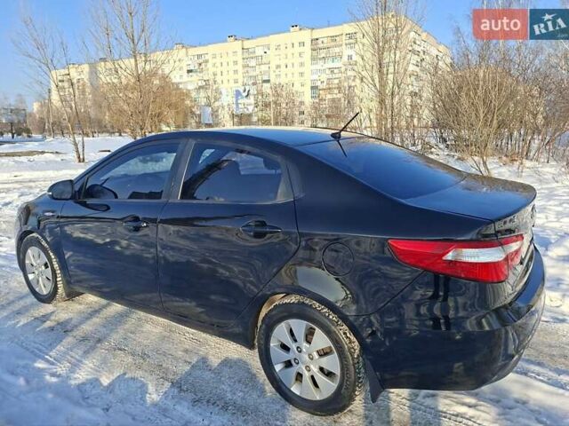 Черный Киа Рио, объемом двигателя 1.59 л и пробегом 231 тыс. км за 7100 $, фото 9 на Automoto.ua