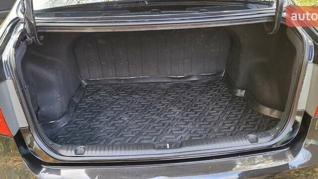 Черный Киа Рио, объемом двигателя 1.4 л и пробегом 120 тыс. км за 7200 $, фото 17 на Automoto.ua