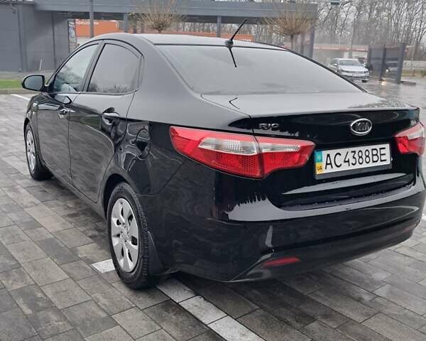 Черный Киа Рио, объемом двигателя 1.4 л и пробегом 244 тыс. км за 6900 $, фото 9 на Automoto.ua