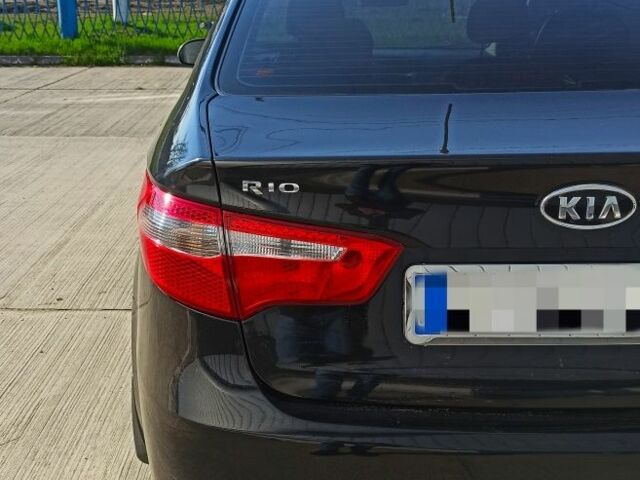 Черный Киа Рио, объемом двигателя 1 л и пробегом 125 тыс. км за 6700 $, фото 6 на Automoto.ua
