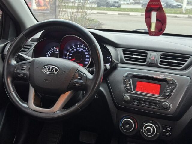 Черный Киа Рио, объемом двигателя 1.6 л и пробегом 178 тыс. км за 8200 $, фото 9 на Automoto.ua