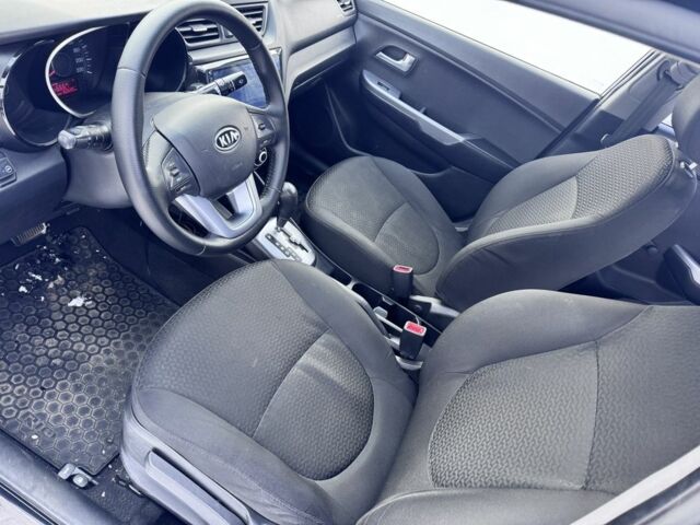 Черный Киа Рио, объемом двигателя 1.4 л и пробегом 160 тыс. км за 7200 $, фото 11 на Automoto.ua