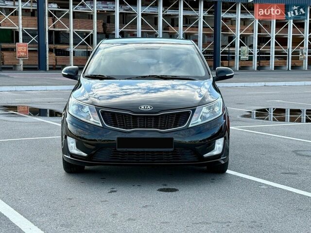 Черный Киа Рио, объемом двигателя 0 л и пробегом 153 тыс. км за 8500 $, фото 2 на Automoto.ua