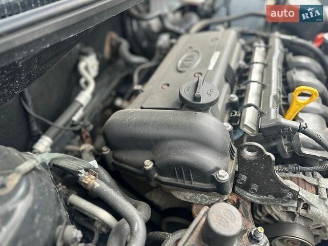 Черный Киа Рио, объемом двигателя 1.4 л и пробегом 108 тыс. км за 7950 $, фото 26 на Automoto.ua