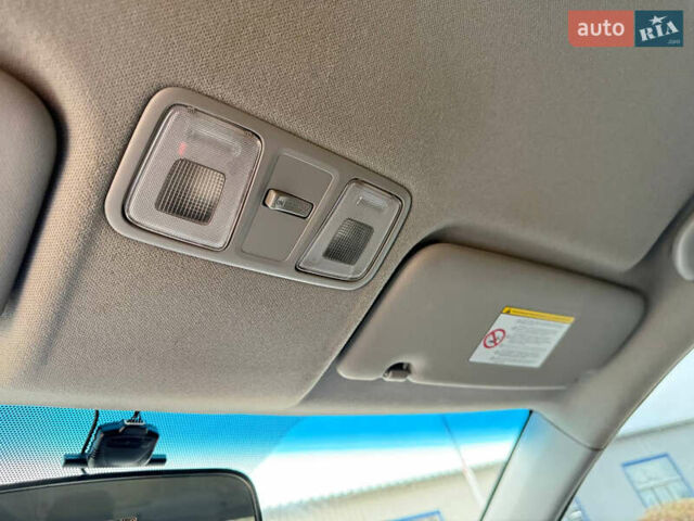 Чорний Кіа Ріо, об'ємом двигуна 1.6 л та пробігом 392 тис. км за 4500 $, фото 21 на Automoto.ua