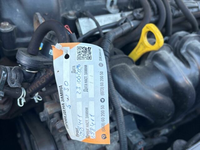 Черный Киа Рио, объемом двигателя 1.6 л и пробегом 292 тыс. км за 7020 $, фото 6 на Automoto.ua