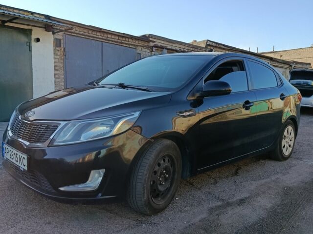 Чорний Кіа Ріо, об'ємом двигуна 1.6 л та пробігом 170 тис. км за 6700 $, фото 1 на Automoto.ua