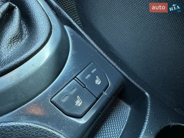 Чорний Кіа Ріо, об'ємом двигуна 1.59 л та пробігом 197 тис. км за 5888 $, фото 30 на Automoto.ua