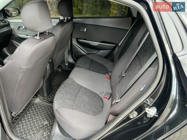 Черный Киа Рио, объемом двигателя 1.59 л и пробегом 160 тыс. км за 8100 $, фото 20 на Automoto.ua