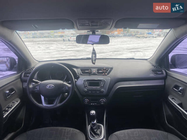 Черный Киа Рио, объемом двигателя 1.59 л и пробегом 250 тыс. км за 6900 $, фото 13 на Automoto.ua