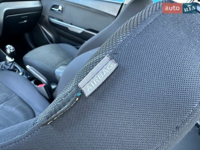 Чорний Кіа Ріо, об'ємом двигуна 1.59 л та пробігом 197 тис. км за 5888 $, фото 43 на Automoto.ua