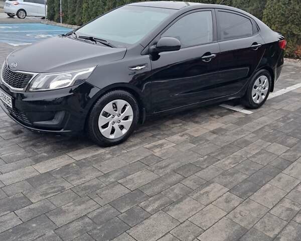 Черный Киа Рио, объемом двигателя 1.4 л и пробегом 244 тыс. км за 6900 $, фото 3 на Automoto.ua