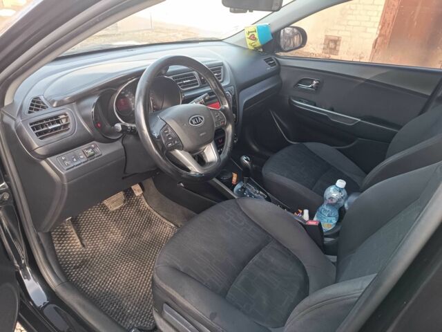 Черный Киа Рио, объемом двигателя 1.6 л и пробегом 180 тыс. км за 8200 $, фото 7 на Automoto.ua