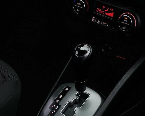 Черный Киа Рио, объемом двигателя 1.6 л и пробегом 231 тыс. км за 7999 $, фото 17 на Automoto.ua