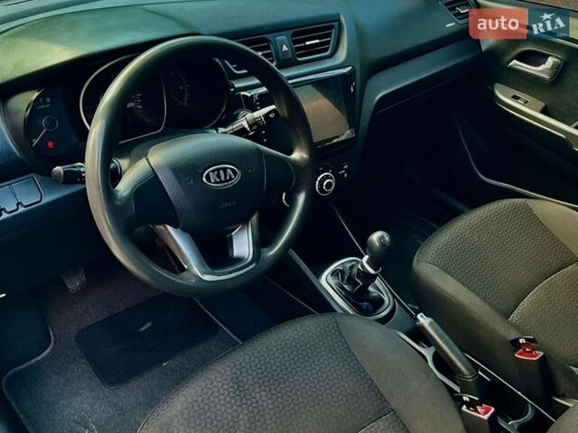 Черный Киа Рио, объемом двигателя 1.4 л и пробегом 95 тыс. км за 7299 $, фото 9 на Automoto.ua