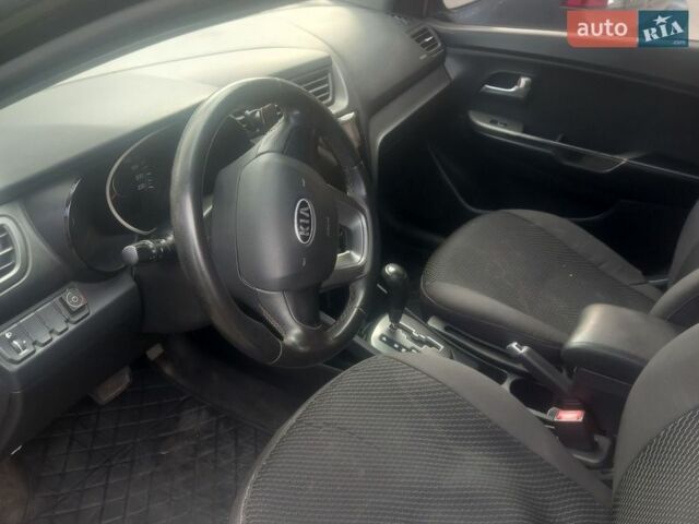 Черный Киа Рио, объемом двигателя 1.4 л и пробегом 213 тыс. км за 8700 $, фото 7 на Automoto.ua