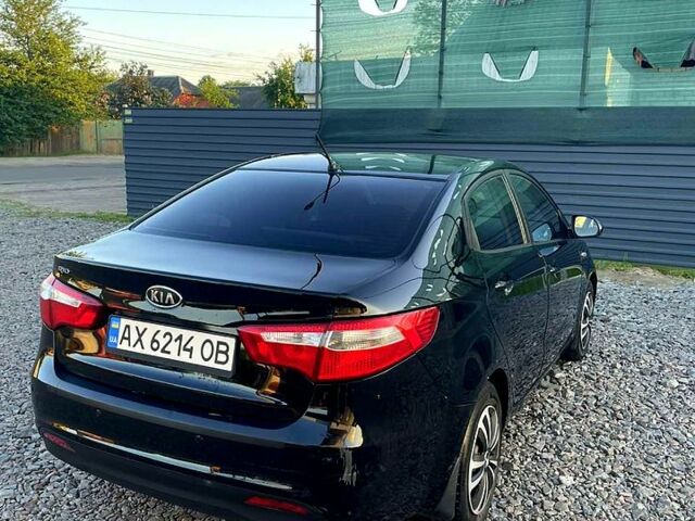 Черный Киа Рио, объемом двигателя 1.6 л и пробегом 201 тыс. км за 8000 $, фото 5 на Automoto.ua
