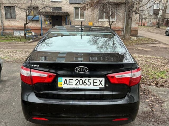 Черный Киа Рио, объемом двигателя 1.4 л и пробегом 154 тыс. км за 7200 $, фото 2 на Automoto.ua
