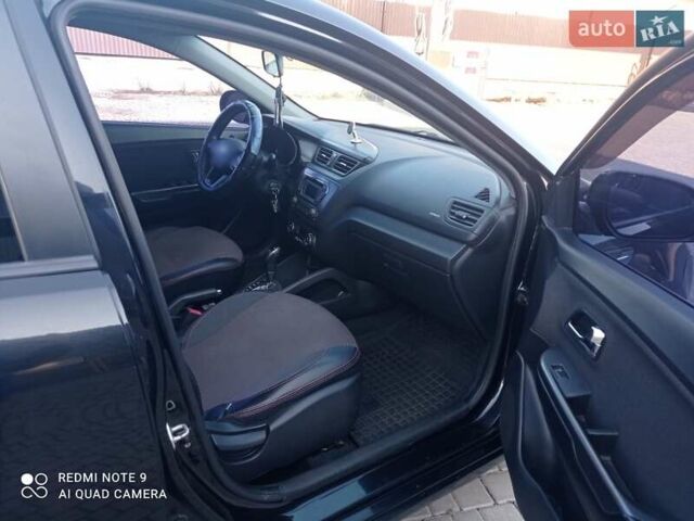 Черный Киа Рио, объемом двигателя 1.6 л и пробегом 285 тыс. км за 7800 $, фото 7 на Automoto.ua