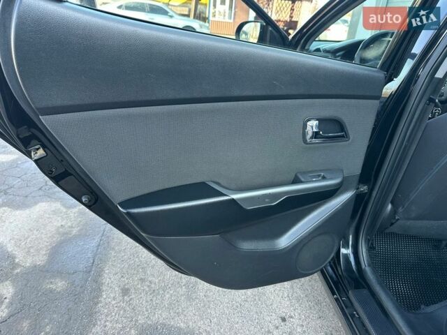 Чорний Кіа Ріо, об'ємом двигуна 1.59 л та пробігом 197 тис. км за 5888 $, фото 42 на Automoto.ua