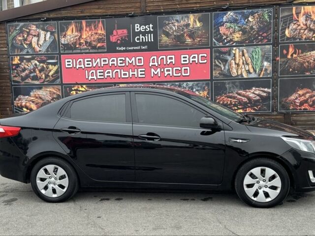 Черный Киа Рио, объемом двигателя 1.6 л и пробегом 178 тыс. км за 8200 $, фото 3 на Automoto.ua