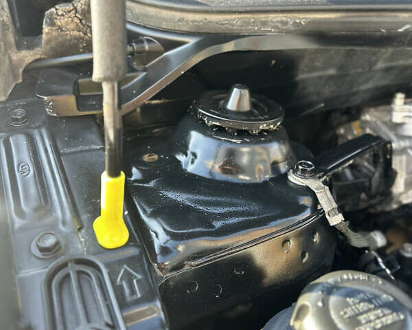 Чорний Кіа Ріо, об'ємом двигуна 1.59 л та пробігом 93 тис. км за 8999 $, фото 28 на Automoto.ua