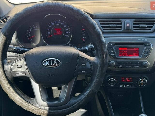 Чорний Кіа Ріо, об'ємом двигуна 1.6 л та пробігом 166 тис. км за 7821 $, фото 8 на Automoto.ua