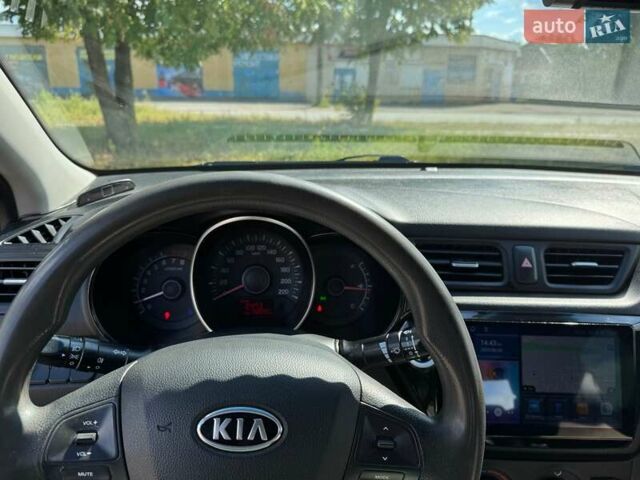 Чорний Кіа Ріо, об'ємом двигуна 1.4 л та пробігом 158 тис. км за 8300 $, фото 15 на Automoto.ua