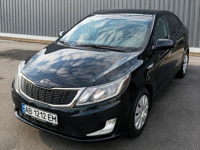 Черный Киа Рио, объемом двигателя 1.59 л и пробегом 191 тыс. км за 8400 $, фото 4 на Automoto.ua