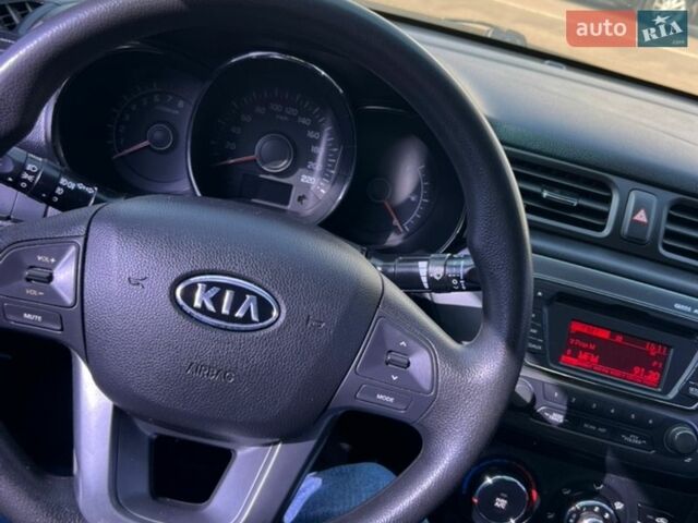 Черный Киа Рио, объемом двигателя 1.6 л и пробегом 103 тыс. км за 7800 $, фото 9 на Automoto.ua