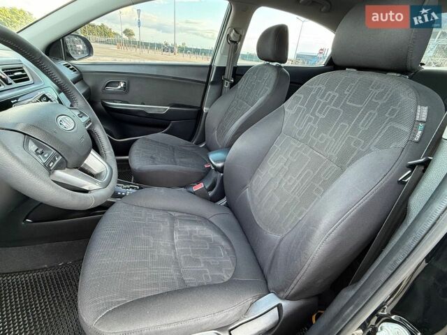 Черный Киа Рио, объемом двигателя 0 л и пробегом 153 тыс. км за 8500 $, фото 13 на Automoto.ua