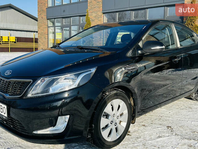 Черный Киа Рио, объемом двигателя 1.59 л и пробегом 93 тыс. км за 9350 $, фото 5 на Automoto.ua