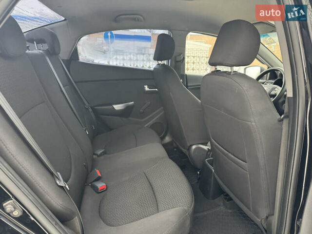 Черный Киа Рио, объемом двигателя 1.4 л и пробегом 155 тыс. км за 7500 $, фото 29 на Automoto.ua