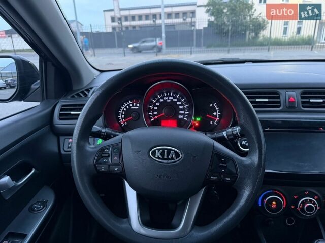 Чорний Кіа Ріо, об'ємом двигуна 1.4 л та пробігом 201 тис. км за 6950 $, фото 18 на Automoto.ua