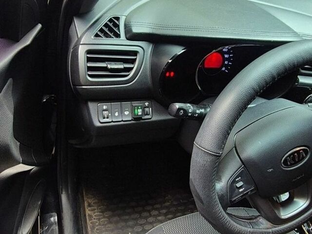 Черный Киа Рио, объемом двигателя 1.59 л и пробегом 127 тыс. км за 8800 $, фото 4 на Automoto.ua