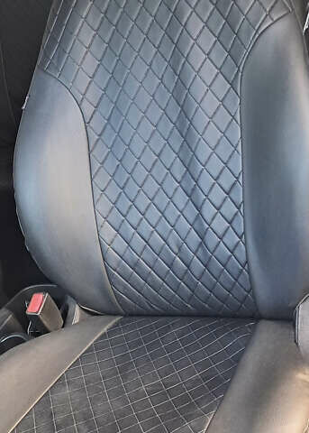 Черный Киа Рио, объемом двигателя 1.4 л и пробегом 89 тыс. км за 6800 $, фото 4 на Automoto.ua