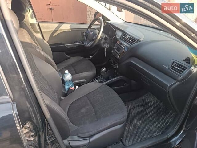 Черный Киа Рио, объемом двигателя 1.59 л и пробегом 178 тыс. км за 8400 $, фото 7 на Automoto.ua