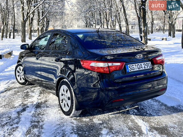 Чорний Кіа Ріо, об'ємом двигуна 1.4 л та пробігом 245 тис. км за 7600 $, фото 17 на Automoto.ua