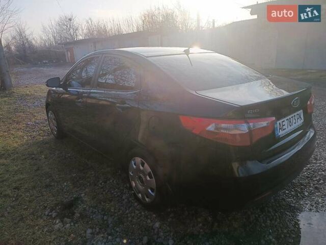 Черный Киа Рио, объемом двигателя 1.59 л и пробегом 178 тыс. км за 8400 $, фото 4 на Automoto.ua