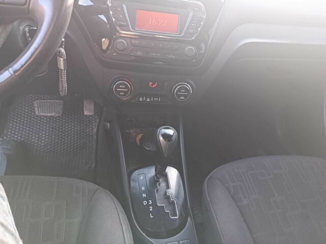 Черный Киа Рио, объемом двигателя 1.6 л и пробегом 180 тыс. км за 8200 $, фото 11 на Automoto.ua